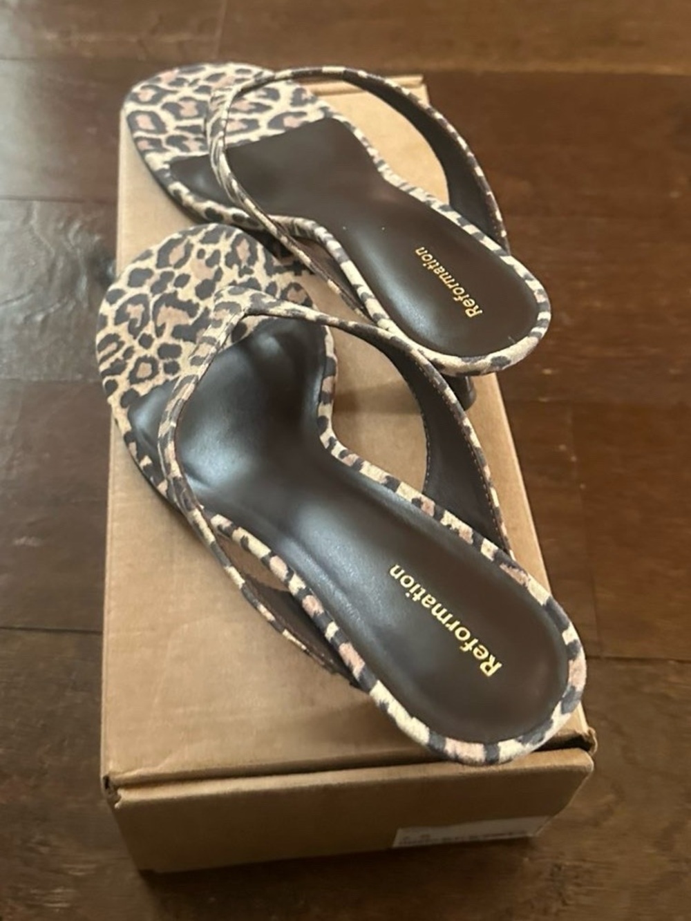 Reformation Sophie  Leopard-Print Suede Sandals 7.5 Brand New - Picture 10 of 14